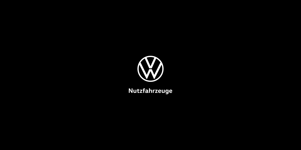 Volkswagen Nutzfahrzeuge Logo auf schwarzem Hintergrund
